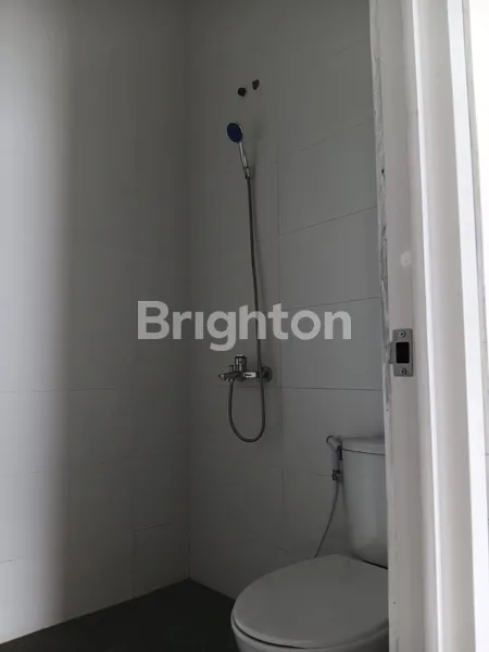 image RUMAH KAMPUNG BELAKANG PERMATA CALLYSTA BINTARO SEKTOR 9 (3)