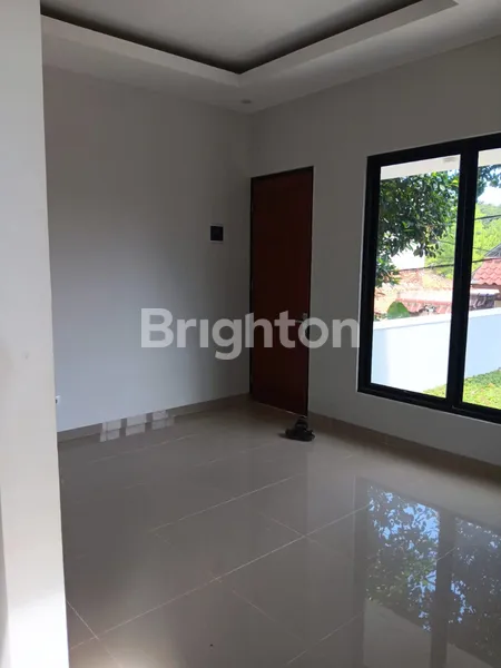image RUMAH KAMPUNG BELAKANG PERMATA CALLYSTA BINTARO SEKTOR 9 (5)