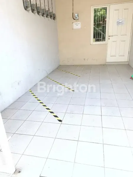 image DIJUAL RUMAH KOS AKTIF FULL PENGHUNI DI KUTISARI UTARA COCOK PASSIVE INCOME, PADAT PENDUDUK, DEKAT KAMPUS PETRA  (6)