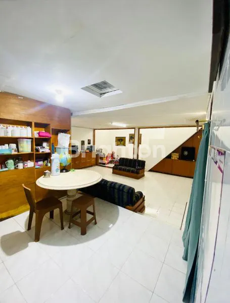 image RUMAH MEWAH 4KT 2KM DI SATURNUS TIMUR, LT 204M² (8)