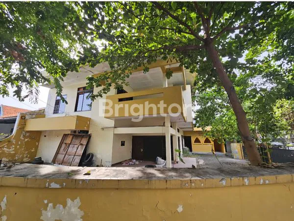 image RUMAH USAHA HOOK DI PUSAT KOTA SURABAYA JL CITANDUI (1)