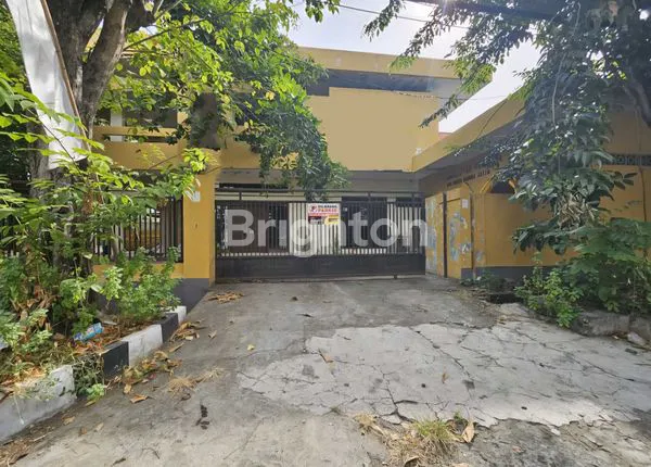 image RUMAH USAHA HOOK DI PUSAT KOTA SURABAYA JL CITANDUI (3)