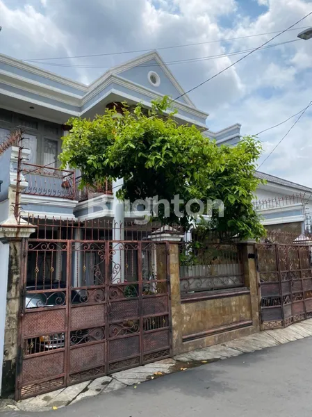 image LOKASI STRATEGIS, RUMAH 3 LANTAI DI PONDOK PINANG (1)