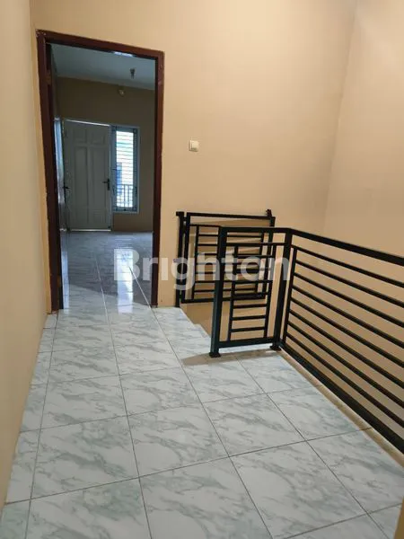 image RUMAH BAGUS MINIMALIS DI JOHAR (3)