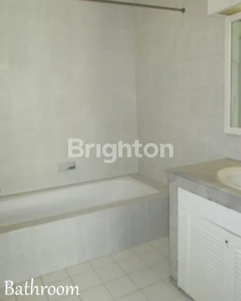 image HIDUP NYAMAN DI CIPETE: RUMAH MEWAH DENGAN KOLAM RENANG BEBAS BANJIR!  (6)