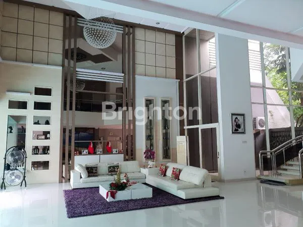 image RUMAH DANAU PERMAI TIMUR 700M2 SUNTER JAYA SEMI FURNISHED MEWAH JAKARTA UTARA HARGA DIBAWAH NJOP (4)