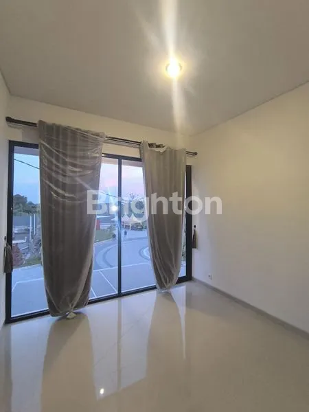 image RUMAH 2 LANTAI BARU GRESS DI SUKODONO (8)