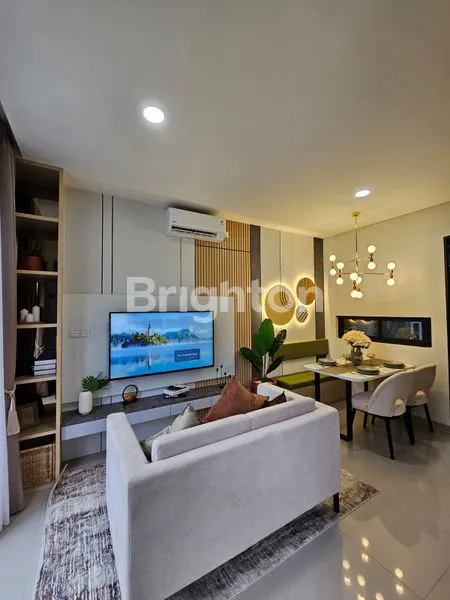 image JUAL CEPAT RUMAH FULL FURNISHED SERPONG JAYA | DEKAT UNPAM, PARADISE, AEON BSD, STASIUN KRL RAWA BUNTU, PINTU TOL, PUSDIKLAT, LOKA, TERAS KOTA, LATINOS, PUSPITEK, TEKNO, SINAR MAS, DLL (2)