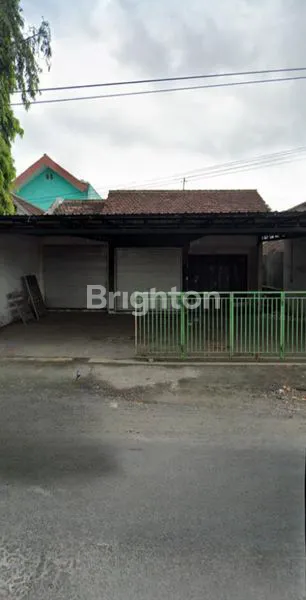 image RUMAH MENGANTI DI KAWASAN RAMAI DAN STRATEGIS COCOK UNTUK USAHA  (1)