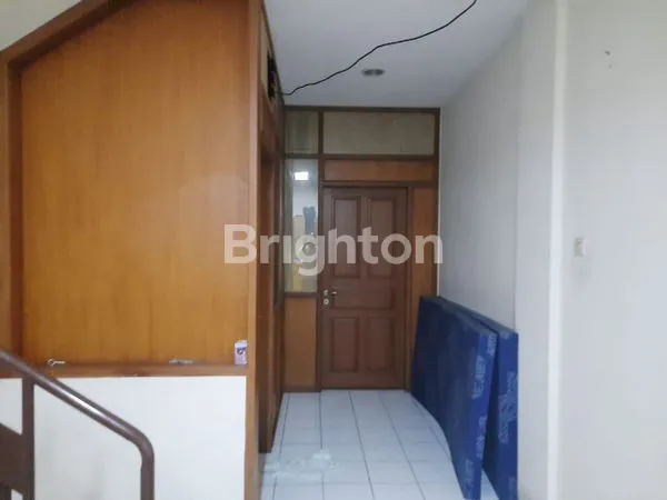 image RUKO KOMERSIAL 4 LANTAI GADING BUKIT INDAH, LOKASI PRESTISIUS (7)
