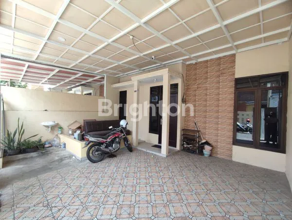 image HUNIAN EKSKLUSIF 3KT 3KM FULLY FURNISHED DI SOEKARNO HATTA (2)