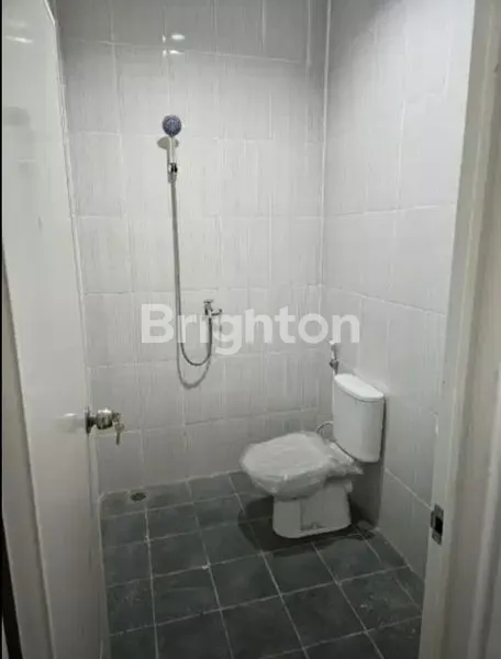 image RUKO STRATEGIS 2 LANTAI DI FLORA ARYANA KARAWACI SIAP PAKAI (5)