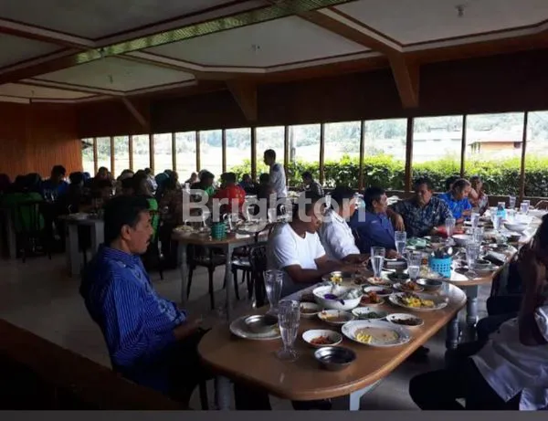 image EX RESTO MEWAH STRATEGIS DI JALUR WISATA BUKITTINGGI-PAYAKUMBUH (4)