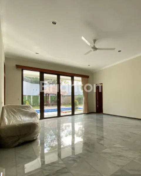 image HUNIAN YANG TENANG DI PERUMAHAN CIPETE KAV 1 (3)