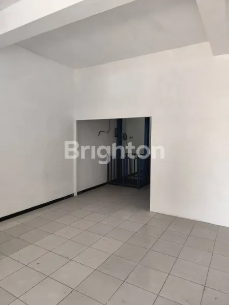 image RUKO KENJERAN LEBAK PAKUWON CITY SURABAYA COCOK BUAT SEGALA USAHA (1)