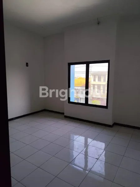 image RUKO KENJERAN LEBAK PAKUWON CITY SURABAYA COCOK BUAT SEGALA USAHA (3)