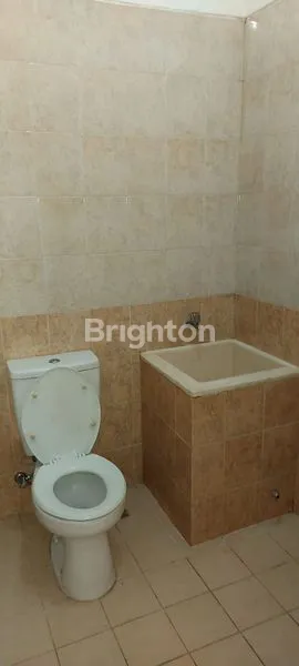 image RUKO STRATEGIS 3 LANTAI METROPOLIS TOWN SQUARE MODERNLAND (8)