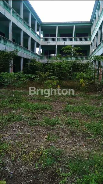 image GEDUNG EX KAMPUS 3 LANTAI DI PONDOK SURYA, LT 8100M² (1)