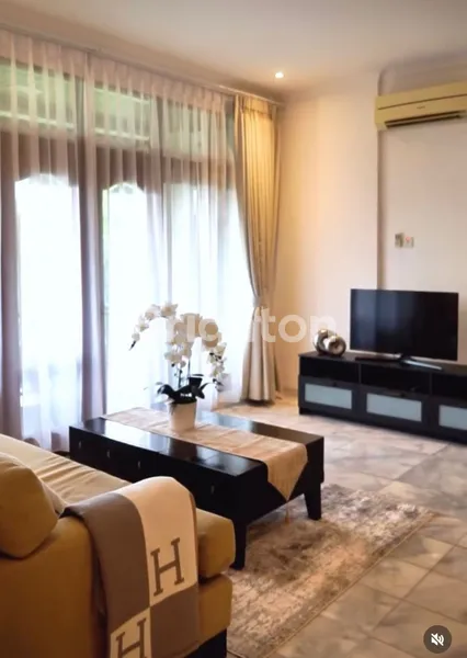 APARTMENT MEWAH HOMEY STRATEGIS DEKAT SCBD SENOPATI WIJAYA JAKARTA SELATAN