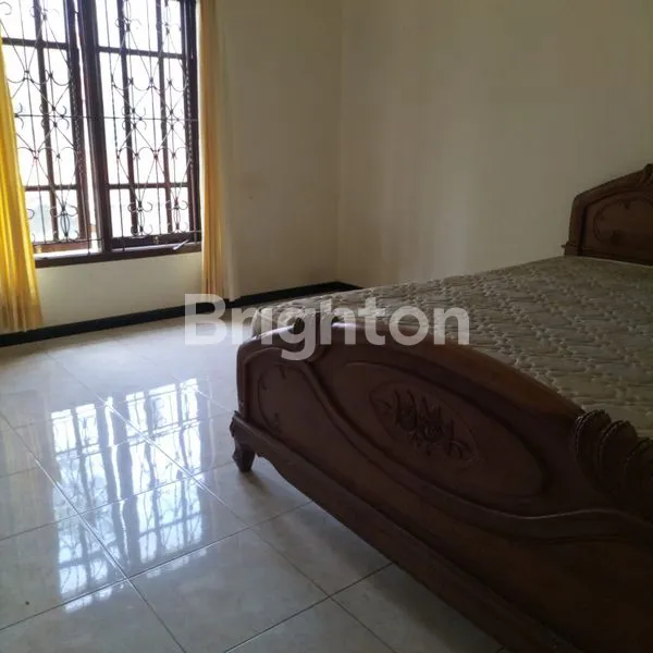 image RUMAH MEWAH 2 LANTAI 5+1 KT DI JATIMULYO (2)