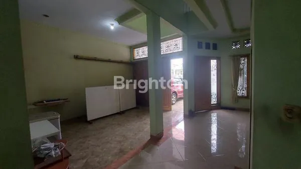image DIJUAL RUMAH 3 LANTAI DI KOMPLEK TIMAH CIMANGGIS DEPOK (4)