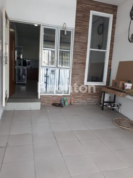 image RUMAH 3 LANTAI TANJUNG DUREN JAKARA BARAT (1)