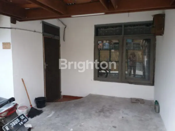 image RUMAH CANTIK SIAP HUNI JL MANGGA DURI KEPA JAKARTA BARAT (1)