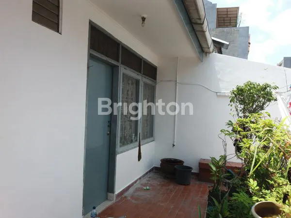 image RUMAH CANTIK SIAP HUNI JL MANGGA DURI KEPA JAKARTA BARAT (3)
