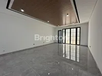 WhatsApp Image 2025 09 22 at 15.41.38