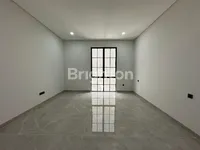 WhatsApp Image 2025 09 22 at 15.41.28