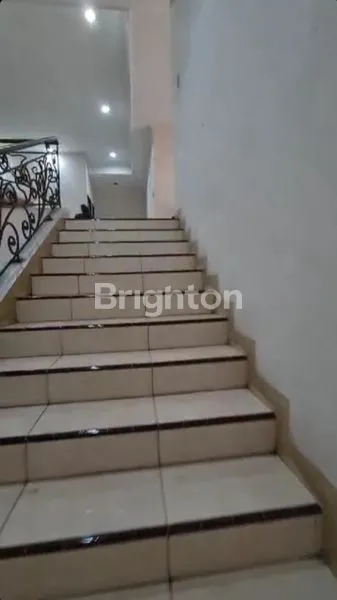 image RUKO PLUIT JAKUT,LOKASI SANGAT PREMIUM & COCOK UNTUK USAHA. (4)