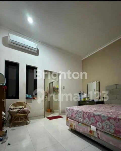 image RUMAH 3 LANTAI BEBAS BANJIR, DEPAN RUMAH BISA DILALUI 2 MOBIL DI DURI KEPA TANJUNG DUREN (8)