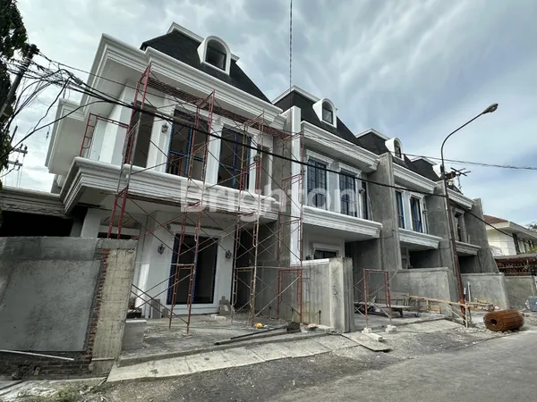 image RUMAH AMERICAN STYLE BARU GRESS DHARMAHUSADA DEKAT GALAXY MALL DAN PAKUWON CITY (3)