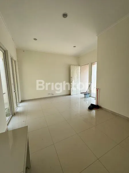image DIJUAL RUMAH CLUSTER CATRIONA SUVARNA SUTERA  (3)