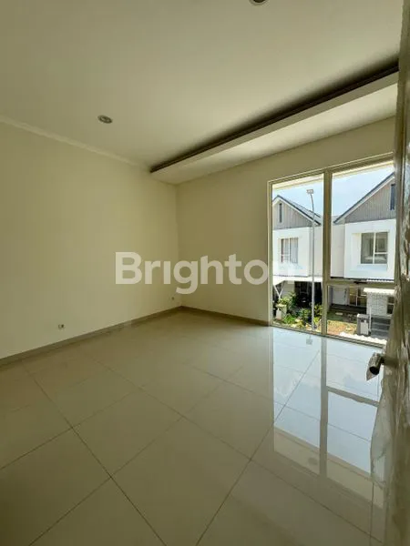 image DIJUAL RUMAH CLUSTER CATRIONA SUVARNA SUTERA  (5)