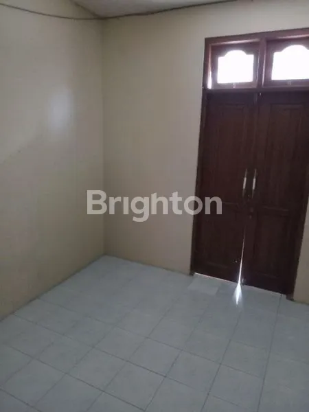 image RUMAH 2 LANTAI STRATEGIS DI PENUMPING SOLO, LT 174M² (8)