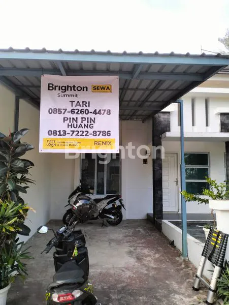 RUMAH CLUSTER BEVERLY PARK-HOOK