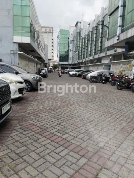 image RUKO MEWAH 3 LANTAI DI GATSU MEDAN, INVESTASI BISNIS CERDAS (6)