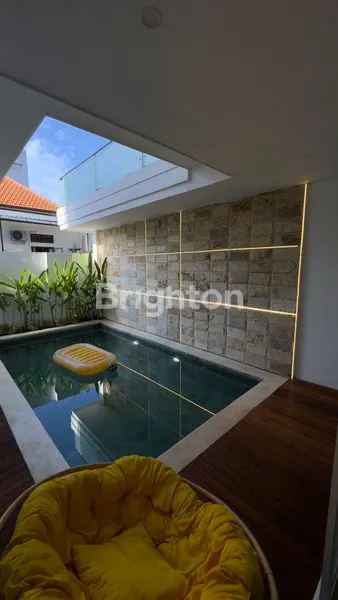 image “LUXURY 3-STOREY VILLA 4 BR WITH STUNNING GWK VIEW – FREEHOLD”\\N (6)