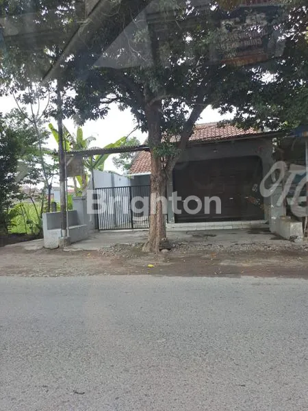 image TANAH DAN RUMAH SIAP HUNI, LOKASI STRATEGIS, AKSES MUDAH  (1)