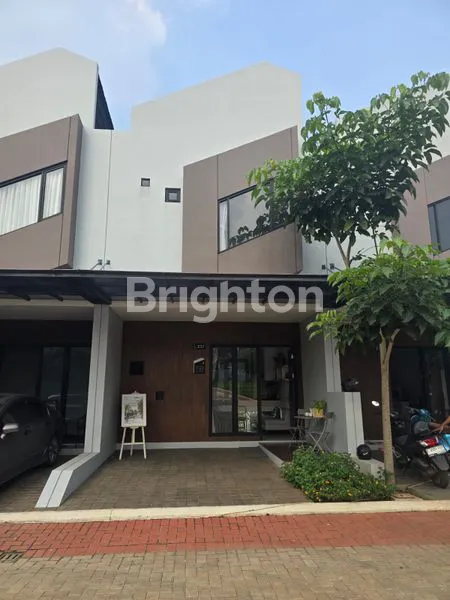 image RUMAH 2 LANTAI SEMI-FURNISHED DEKAT BSD CITY, SHM (1)