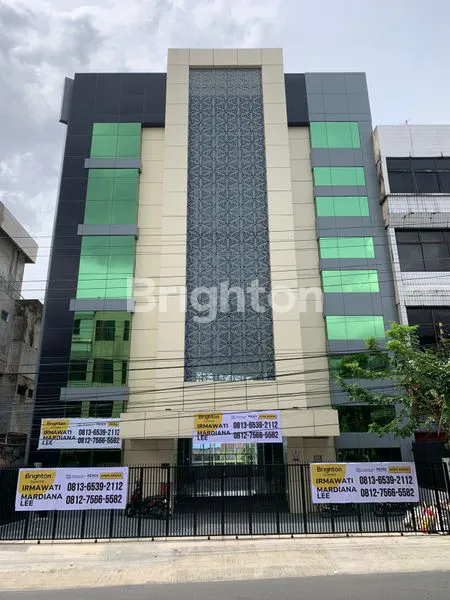 GEDUNG EX GRAHA NEOFA FULL RENOV SERBAGUNA DI PUSAT KOTA PEKANBARU