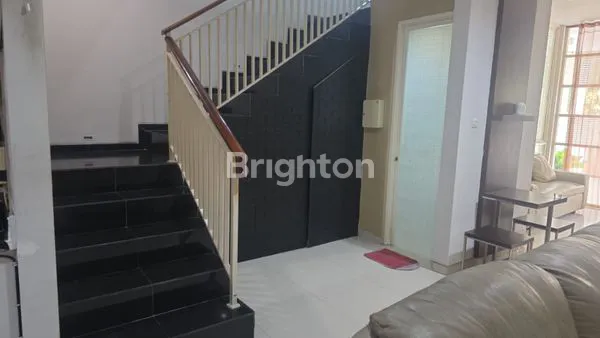 image RUMAH MEWAH DI CITRALAND, MURAH SIAP HUNI (5)