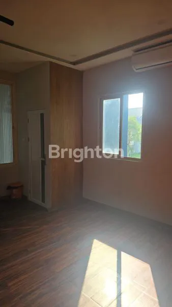 image RUMAH MEWAH DI CITRALAND, MURAH SIAP HUNI (8)