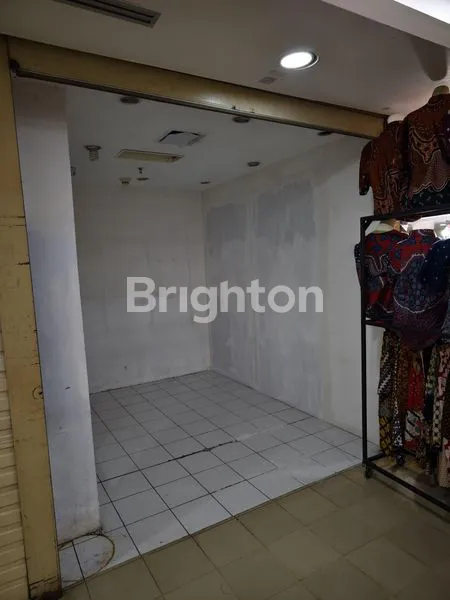 image PUSAT RETAIL TERBESAR DIANTARA JAKARTA PUSAT DAN JAKARTA UTARA (5)