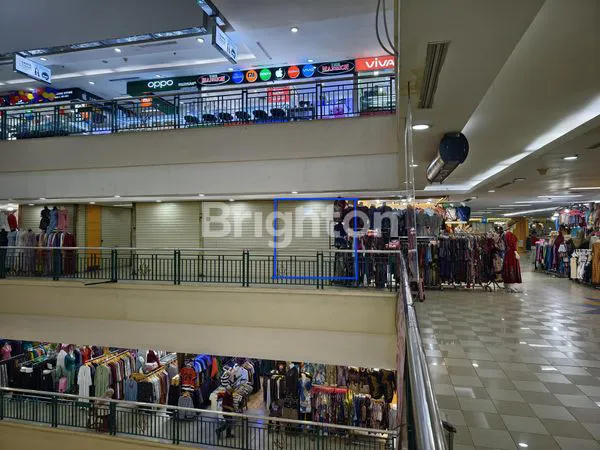image PUSAT RETAIL TERBESAR DIANTARA JAKARTA PUSAT DAN JAKARTA UTARA (2)