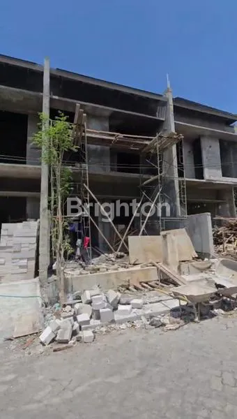 image RUMAH MODERN 2 LANTAI DI PANJANG JIWO - BONUS KANOPI & TAMAN (1)