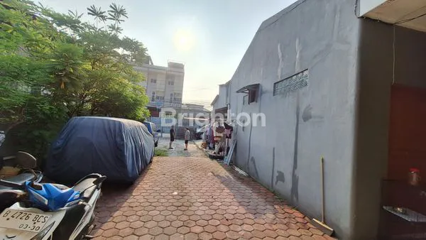 image RUMAH HITUNG TANAH 525M² DI JELAMBAR (4)