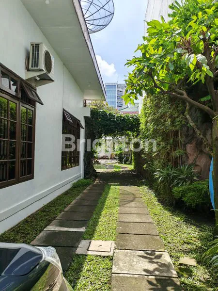 image RUMAH KLASIK BAGUS DI DAERAH KLOJEN, MALANG (1)