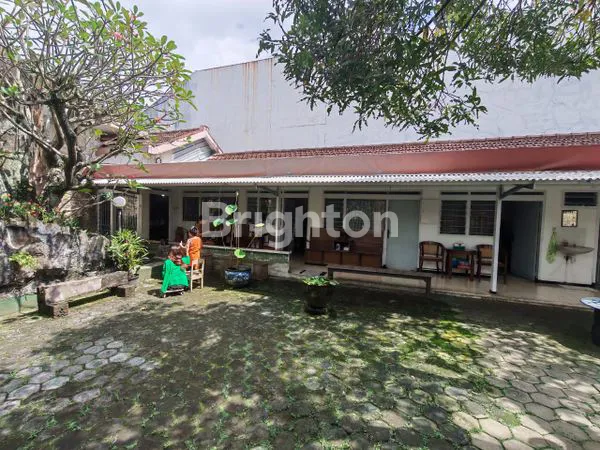 image RUMAH KLASIK BAGUS DI DAERAH KLOJEN, MALANG (5)
